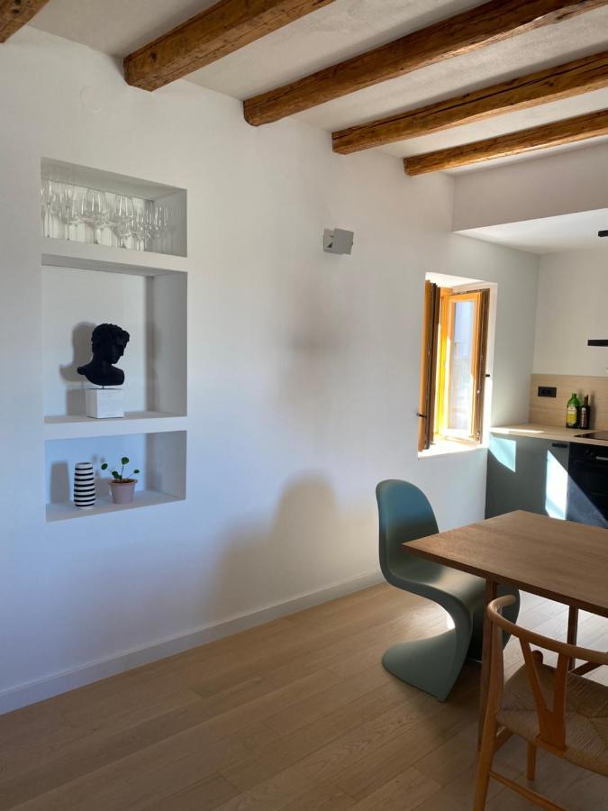 Ancient & Modern Apartment Sibenik Exterior photo