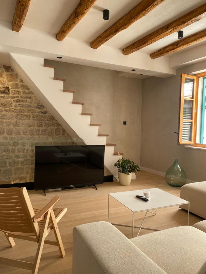 Ancient & Modern Apartment Sibenik Exterior photo